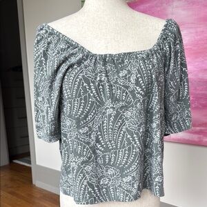 Pact Green and White Puff Sleeve Smocked Top